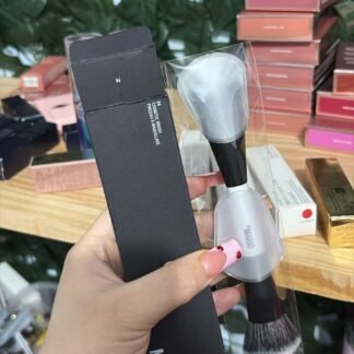 Maquillaje 330